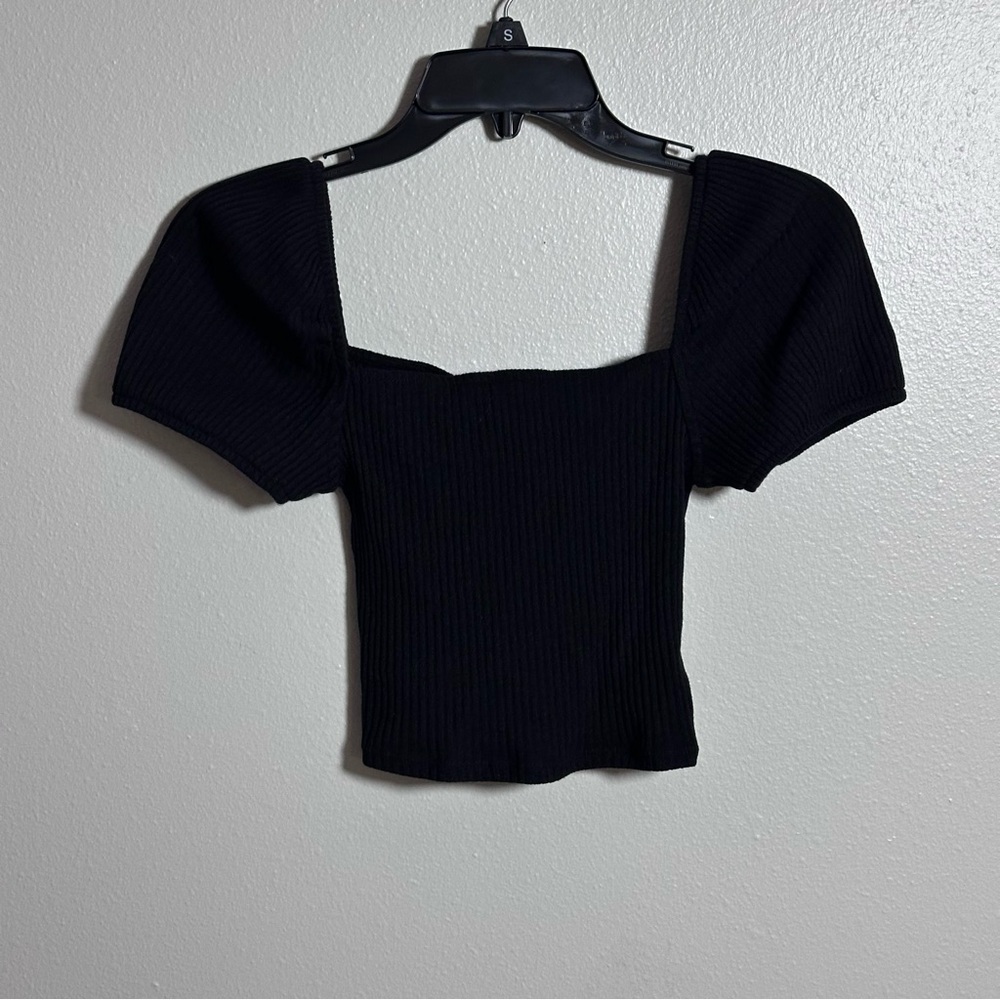H&M Women Black Ribbed Cropped Top Puff Sleeve Square Neck size XS.‎